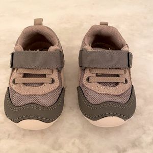 Stride Rite Tennis Shoes